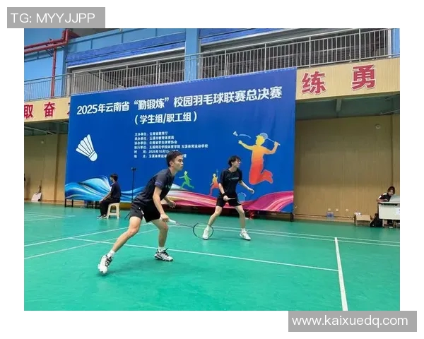 深入探讨上海羽毛球队力量表现的数据分析与训练策略研究 深入探讨上海羽毛球队力量表现的数据分析与训练策略研究