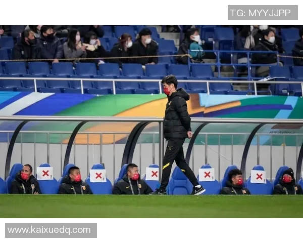 武汉网球队防守策略分析与比赛表现的得失总结 武汉网球队防守策略分析与比赛表现的得失总结